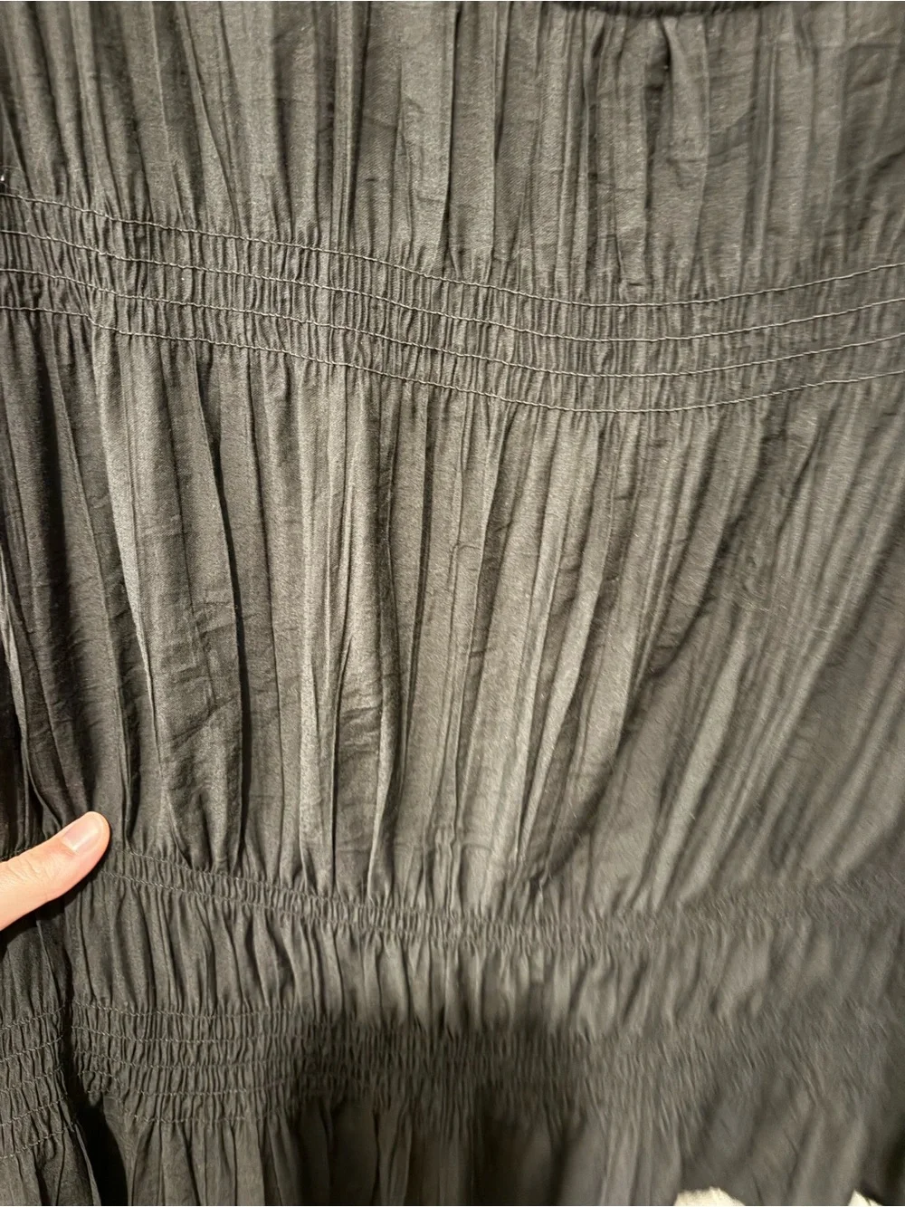 H&M Black Sleeveless Pleated Peplum Top